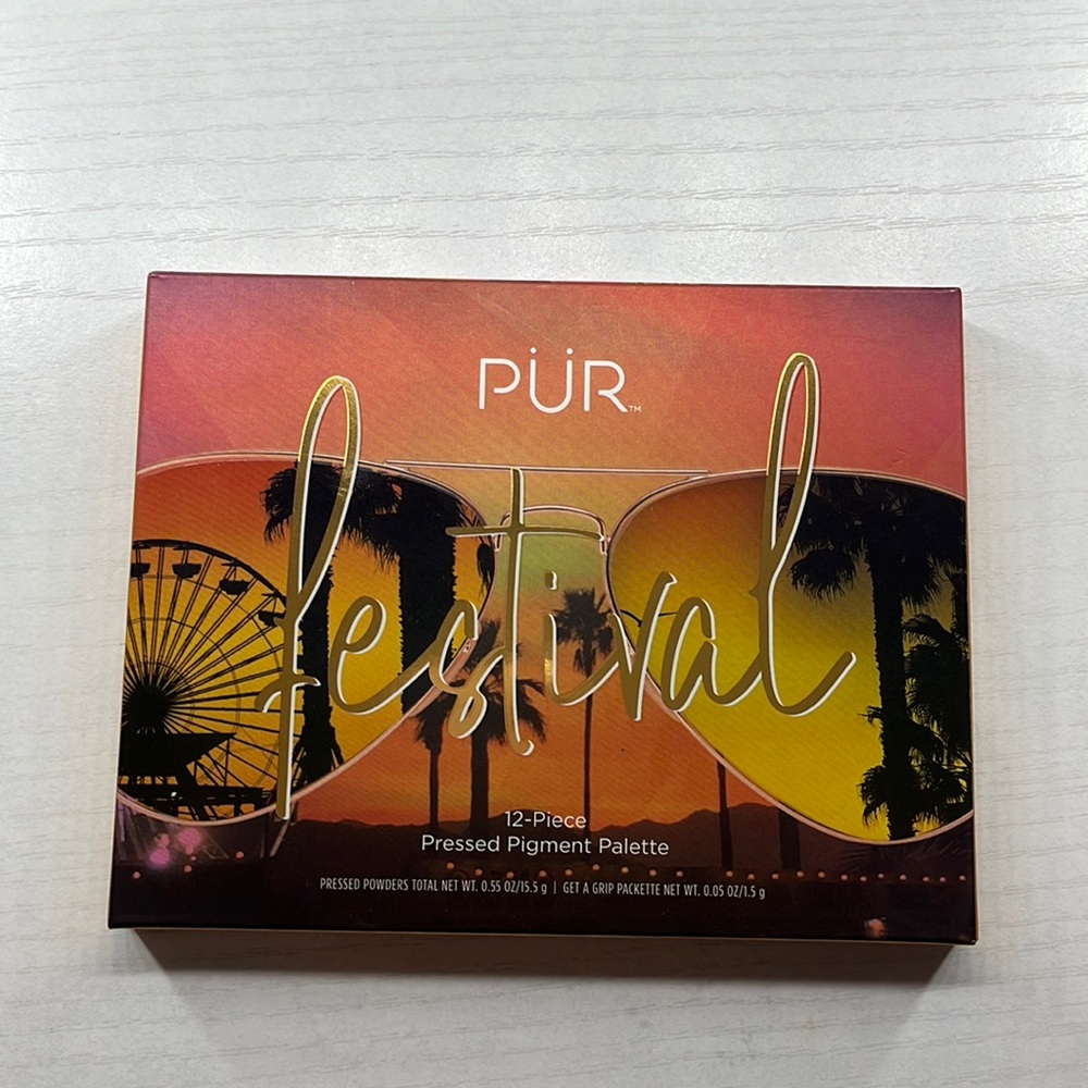 NIB Pur Festival 12 piece pressed pigment palette.